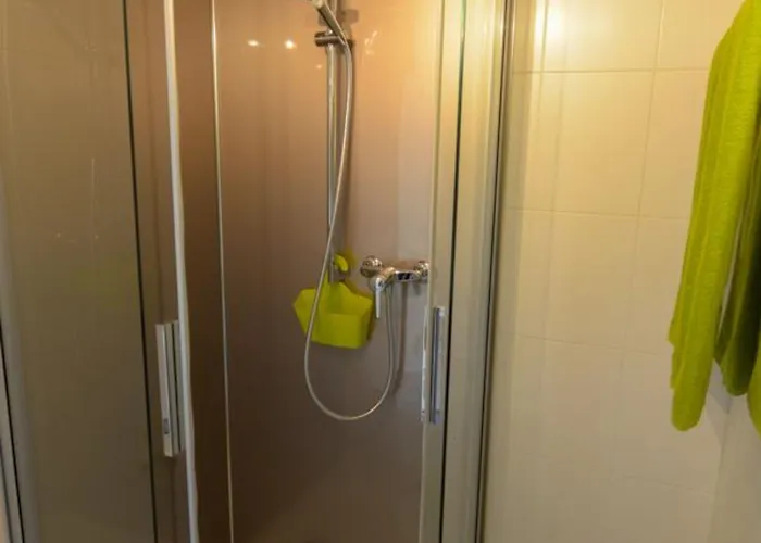 여관 Chez Constance 3*